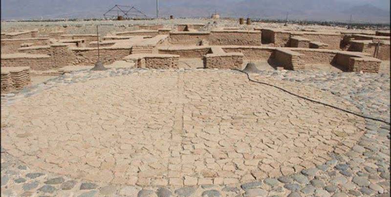 دقیانوس سنددار می‌شود