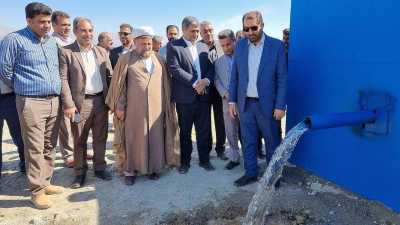 برخورداری ۱۲۰۰ شهروند در جیرفت از آب سالم