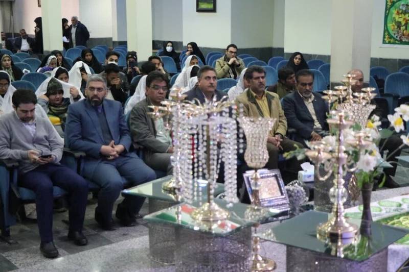 جشن بزرگ نیمه شعبان همراه جشن ازدواج ۲۵ زوج تحت حمایت بهزیستی برگزارشد