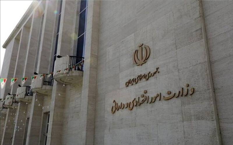 تکلیف صندلی خالی وزارت اقتصاد چه می‌شود؟