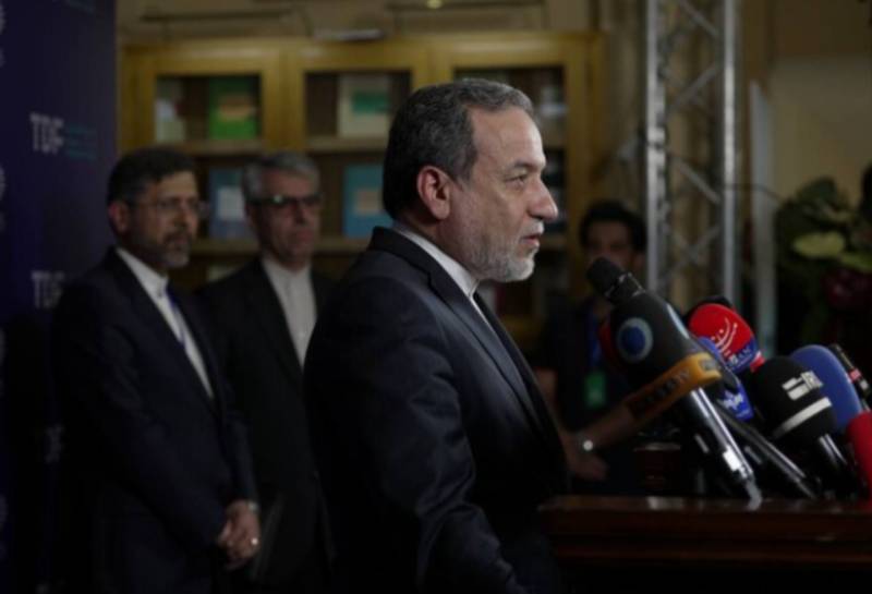 «غنی‌سازی صفر» پایان گفتگو هاست؛ پاسخ محکم عراقچی به زیاده‌خواهی بریتانیا