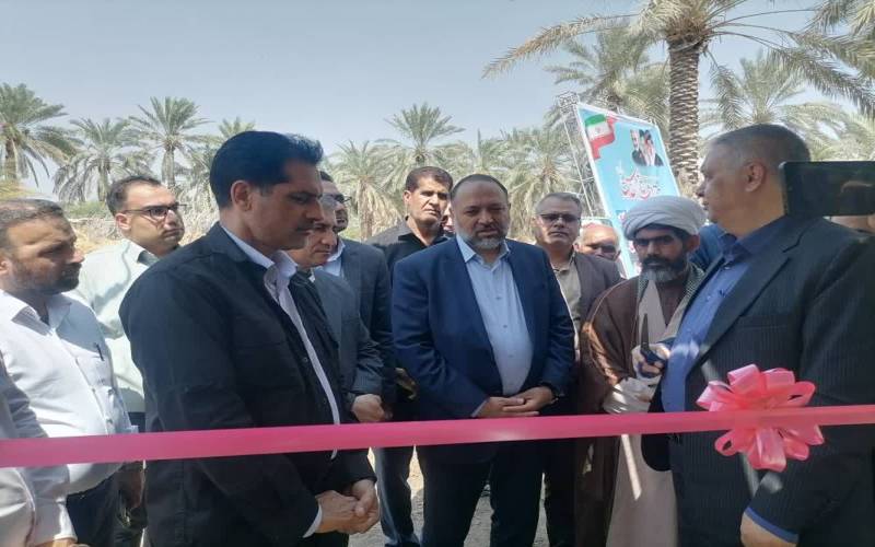 افتتاح و کلنگ‌زنی مجموعه طرح‌های عمرانی و اشتغال‌زایی کمیته امداد در جنوب کرمان