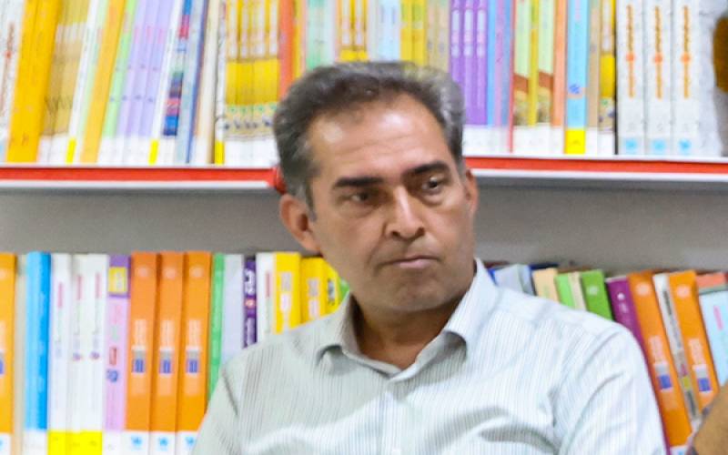 هفته کتاب جنوب کرمان با رویکردی بهتر و باحضور چهره‌های ادبی در مدارس برگزارشد